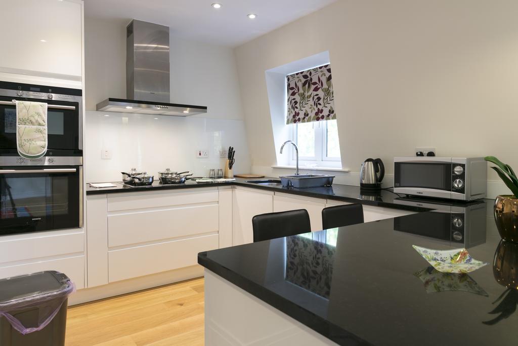 Penthouse 5 Mins Walk To City Centre & Colleges With Balcony & Sleeps 6 Кембридж Экстерьер фото